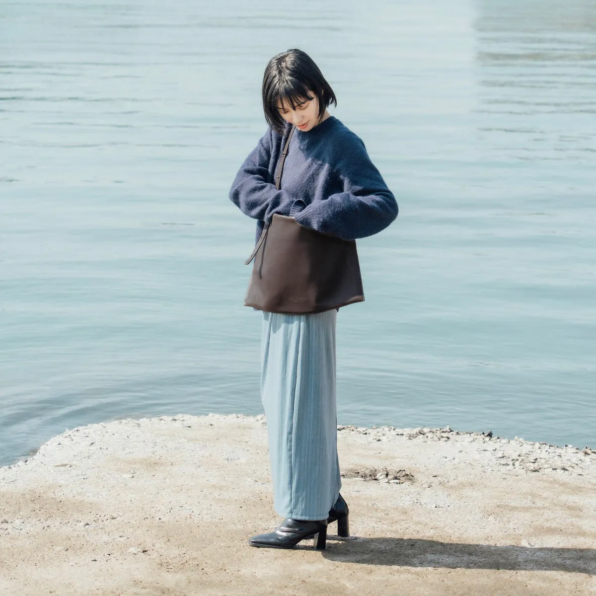 Breezy East-West Leather Tote