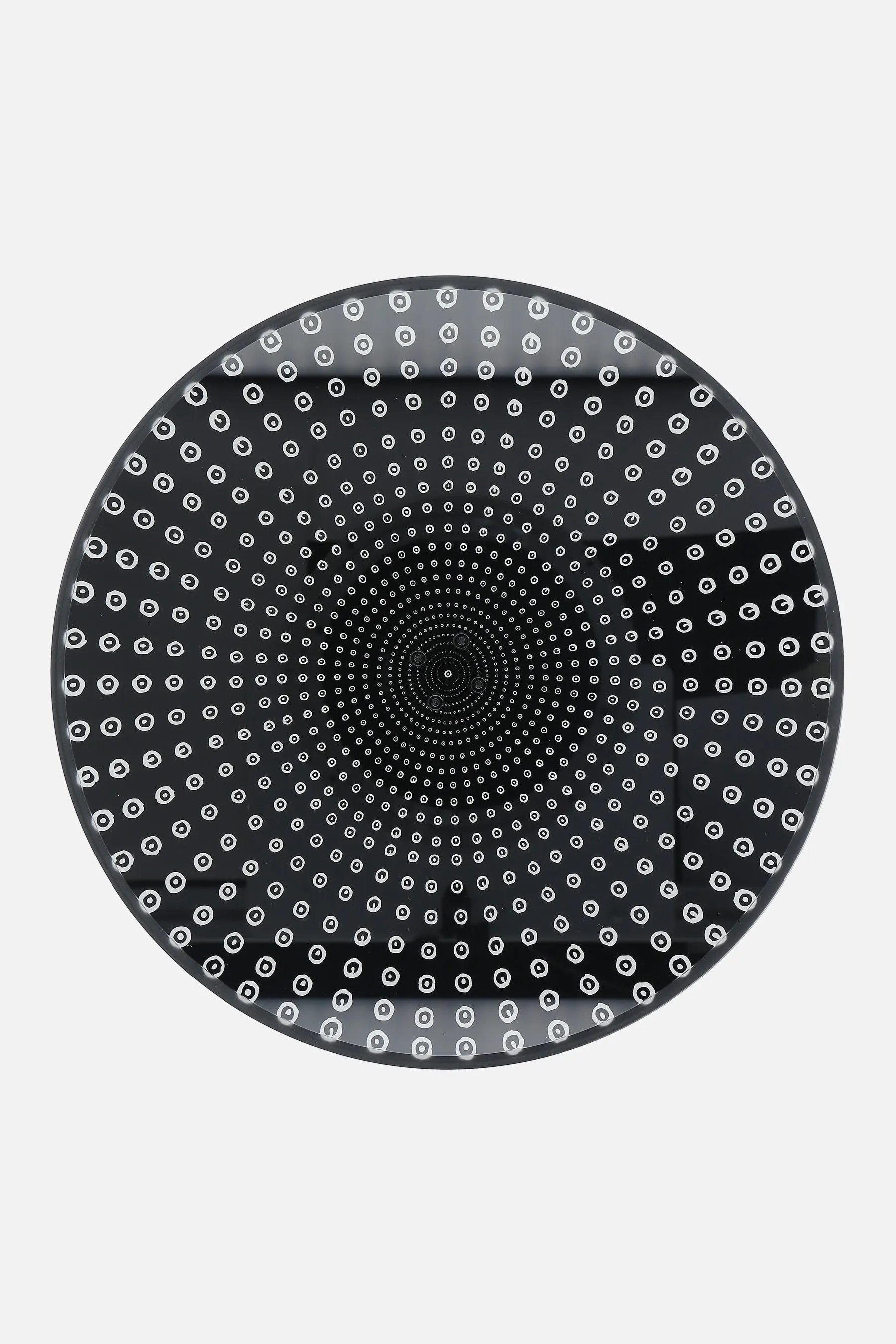 circles print plexiglass cake stand