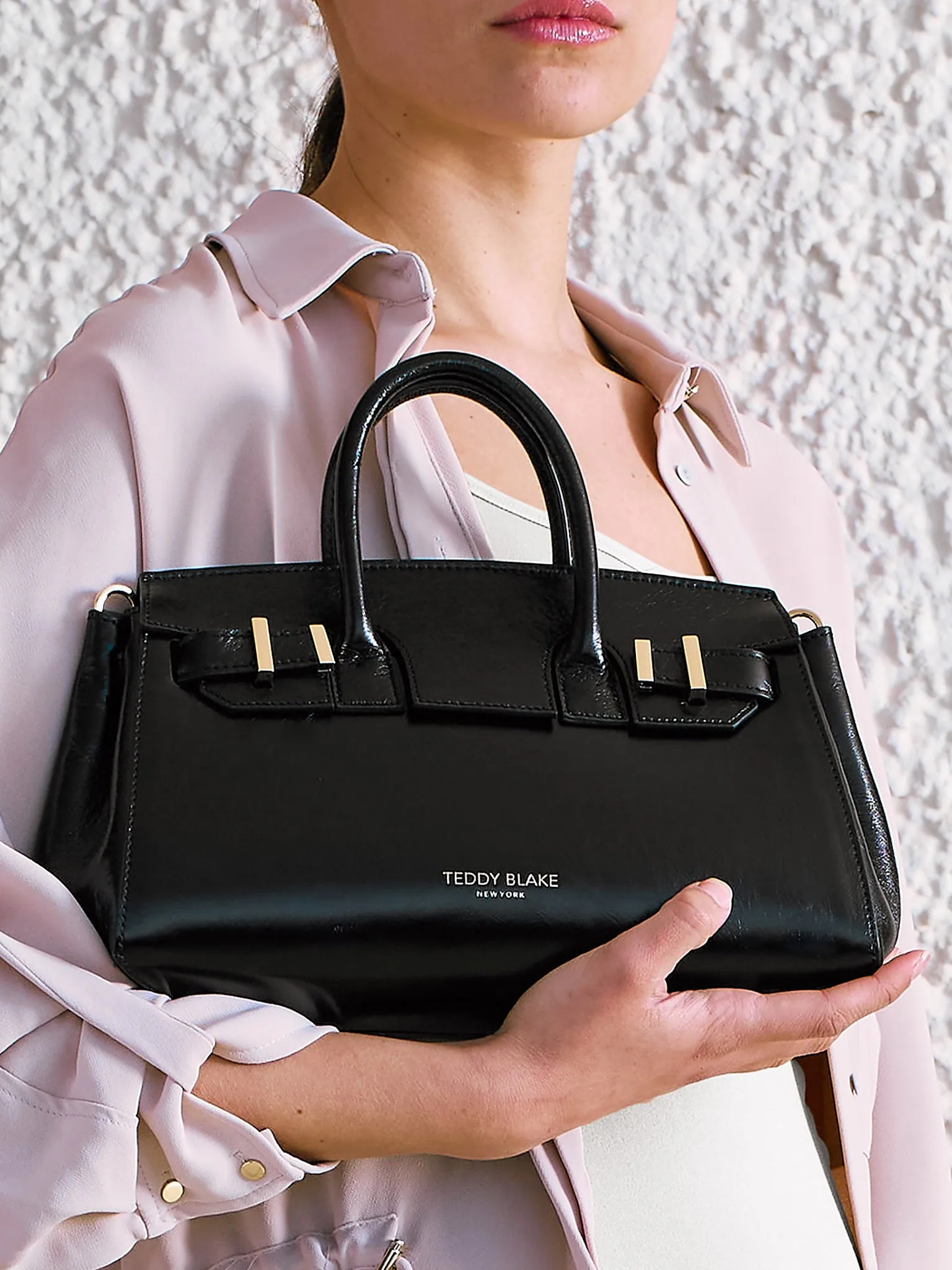Gigi Low  Naplak 11" - Black