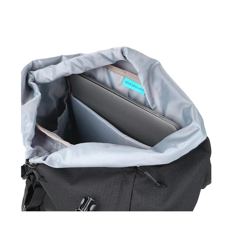 HELLOLULU Gio Utility Flap Backpack L Char.Black