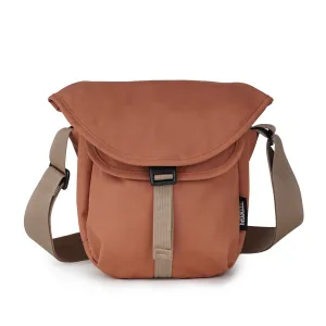 HELLOLULU Vita-Compact Cam Bag Brown