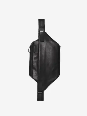 Isarau M Alias Leather Black