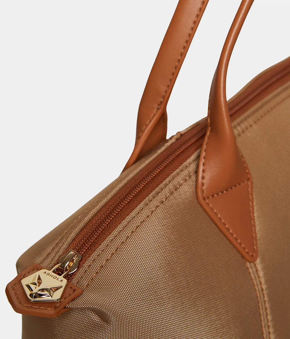 Journey Apple Skin & Recycled Nylon Weekend Bag | Caramel