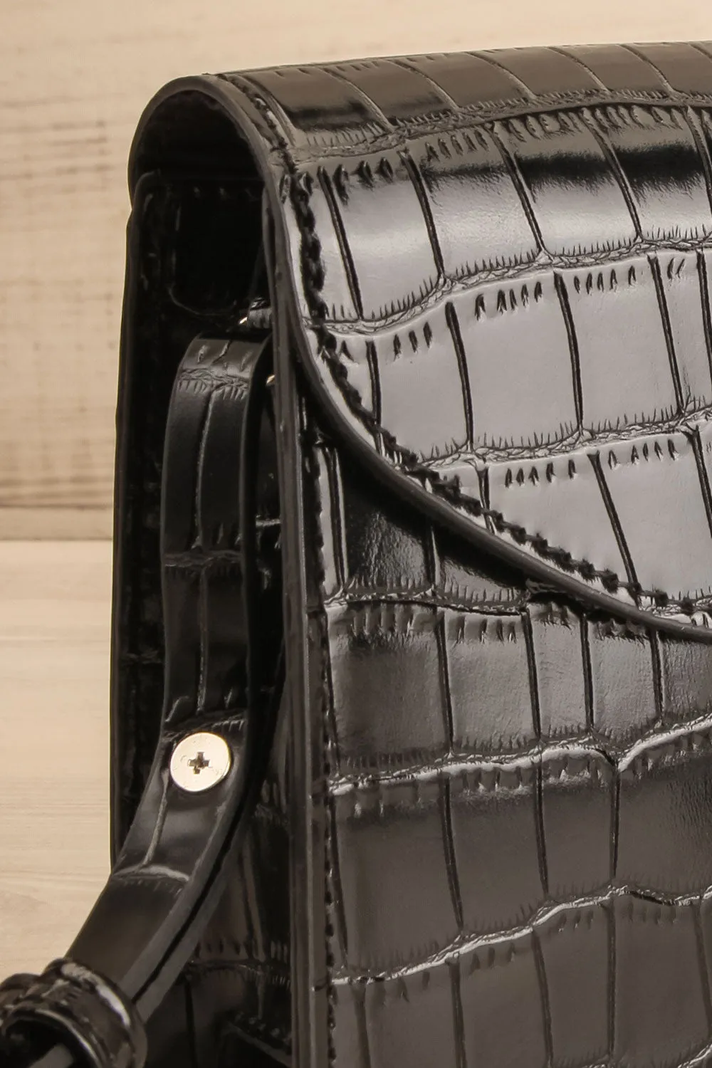Oakland Black | Faux Croc Crossbody Bag