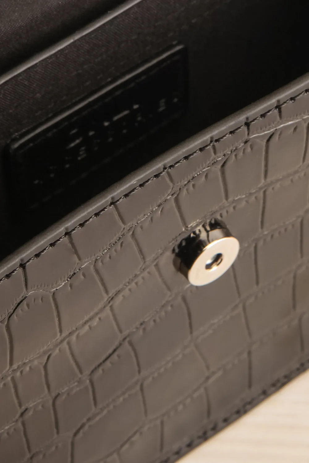 Oakland Black | Faux Croc Crossbody Bag
