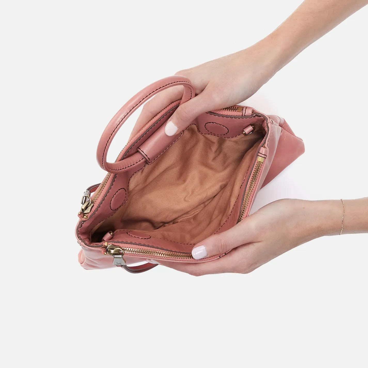 Sable Crossbody In Polished Leather - Rose
