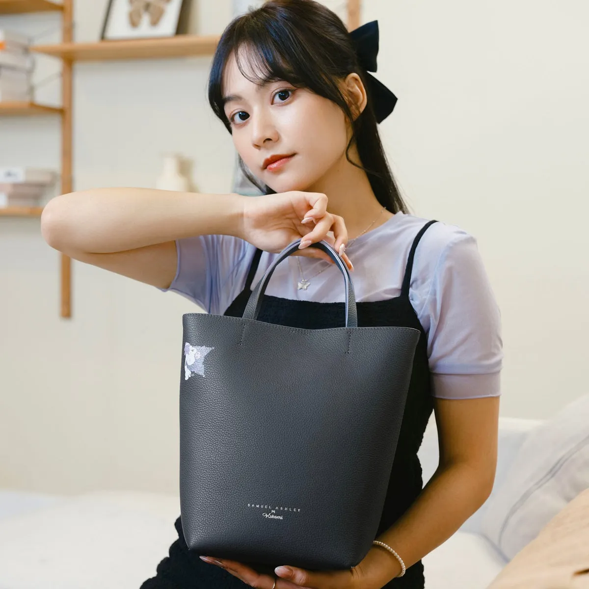 Samuel Ashley x Sanrio characters Leather Shopping Bag