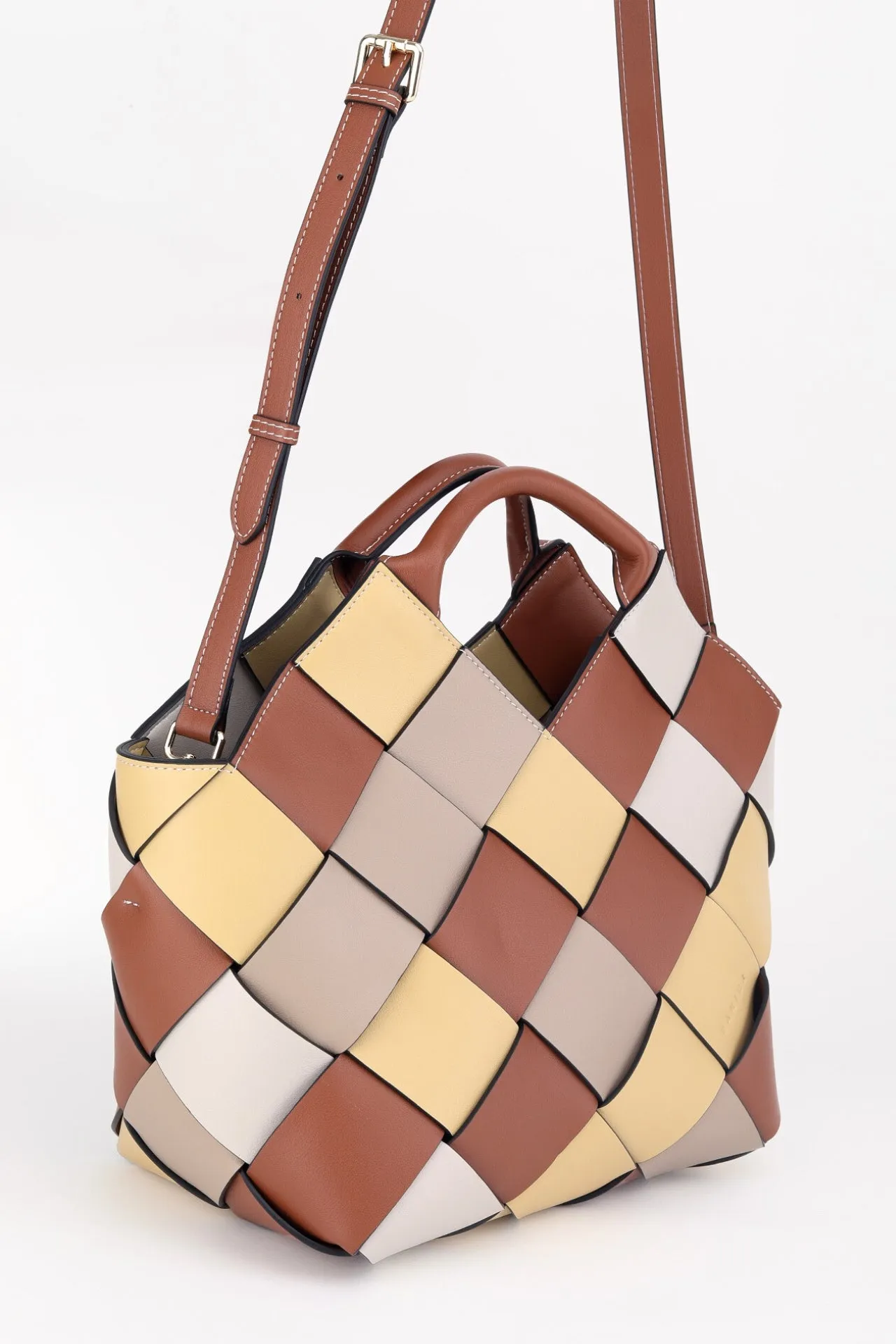 UMA TOTE