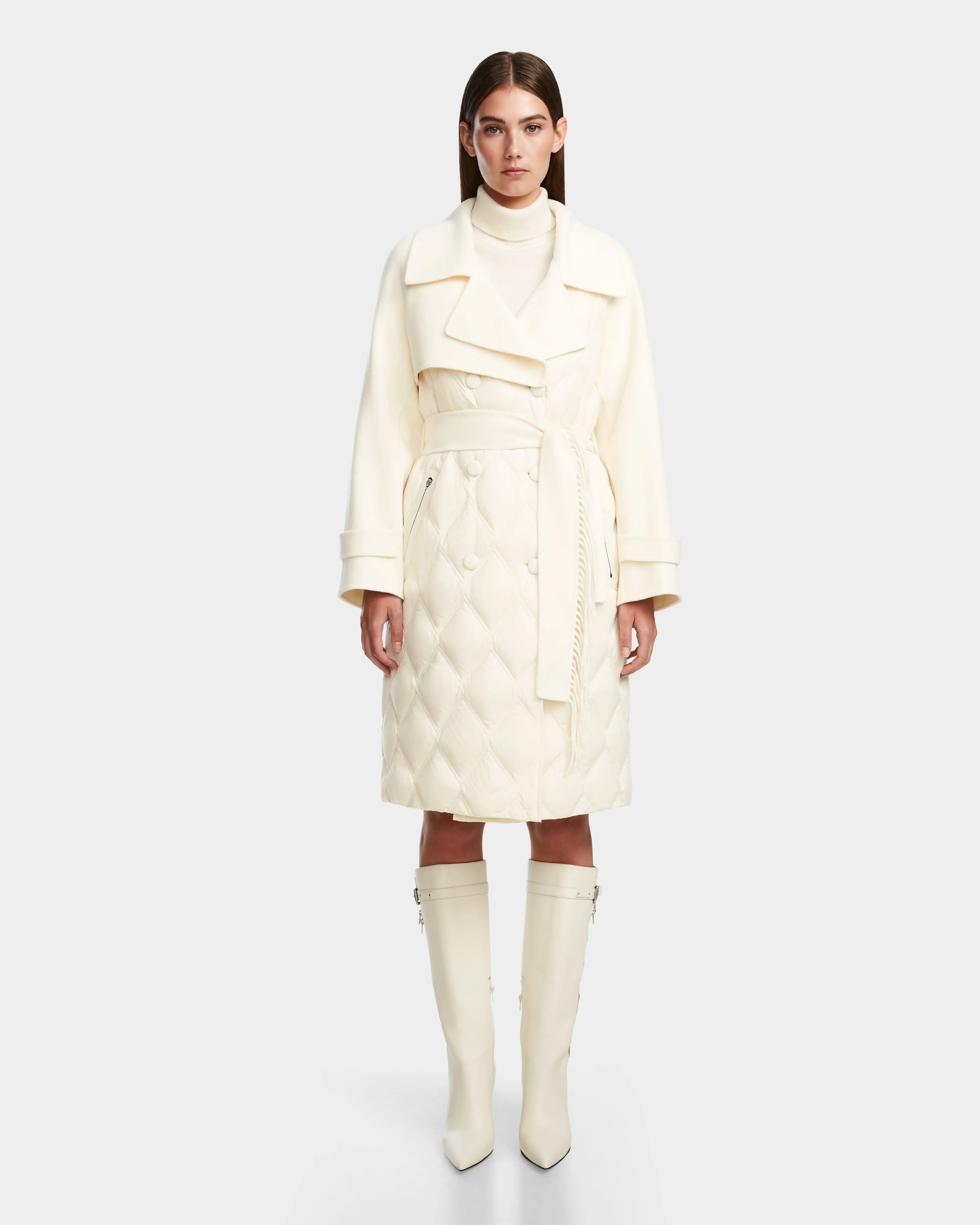 ZOE - 8124711 Iceland